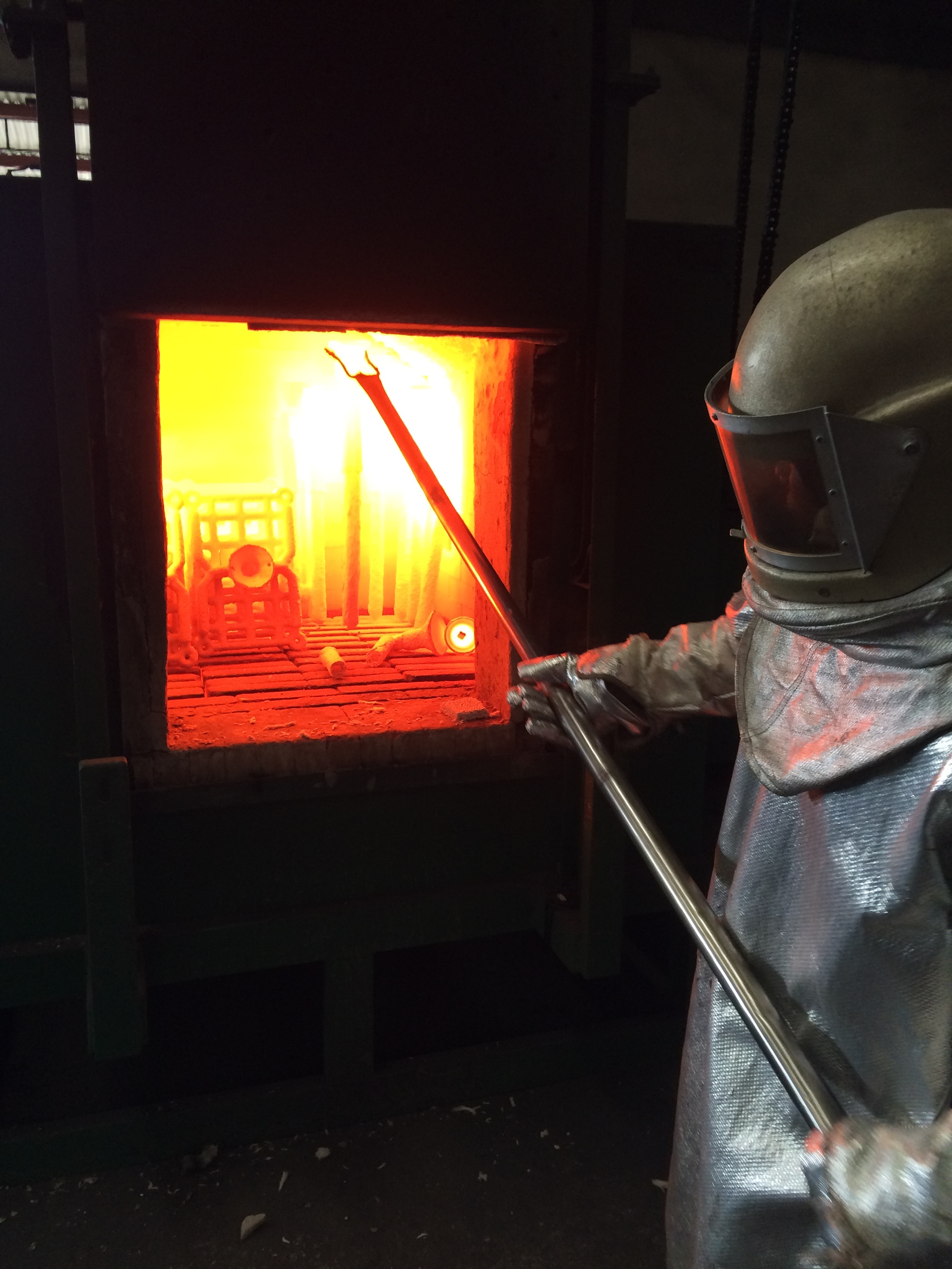 METERCOR foundry floor — specialty casting operations